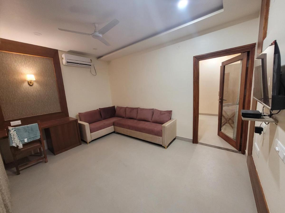 Hotel Ananda Kashi 瓦拉纳西 外观 照片