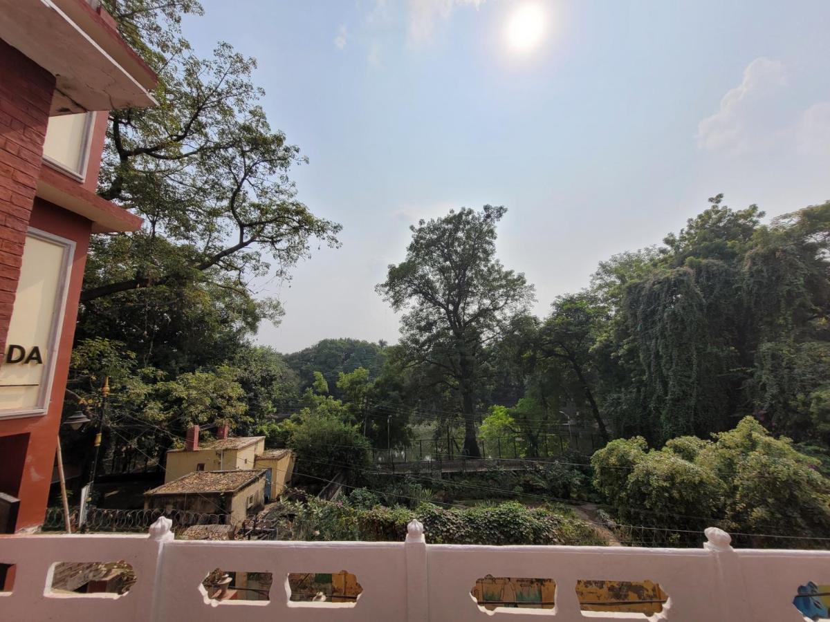Hotel Ananda Kashi 瓦拉纳西 外观 照片
