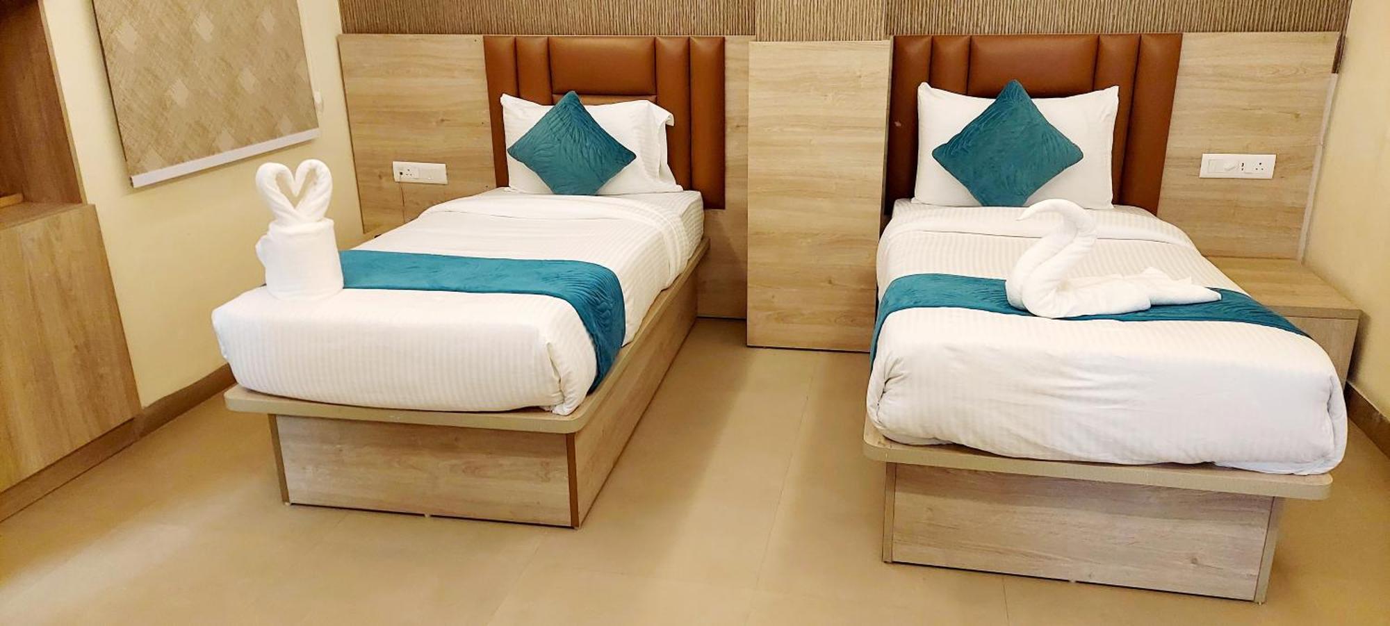 Hotel Ananda Kashi 瓦拉纳西 外观 照片